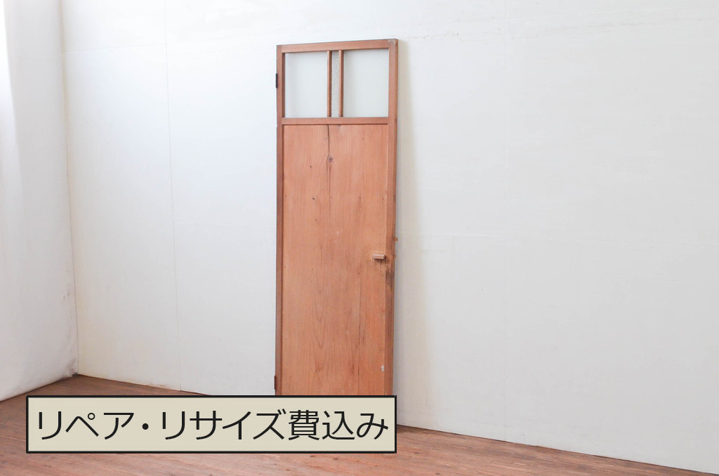 アンティーク建具　どこか懐かしさを感じる幅狭板戸扉1枚(ドア、木製扉)(R-076255)