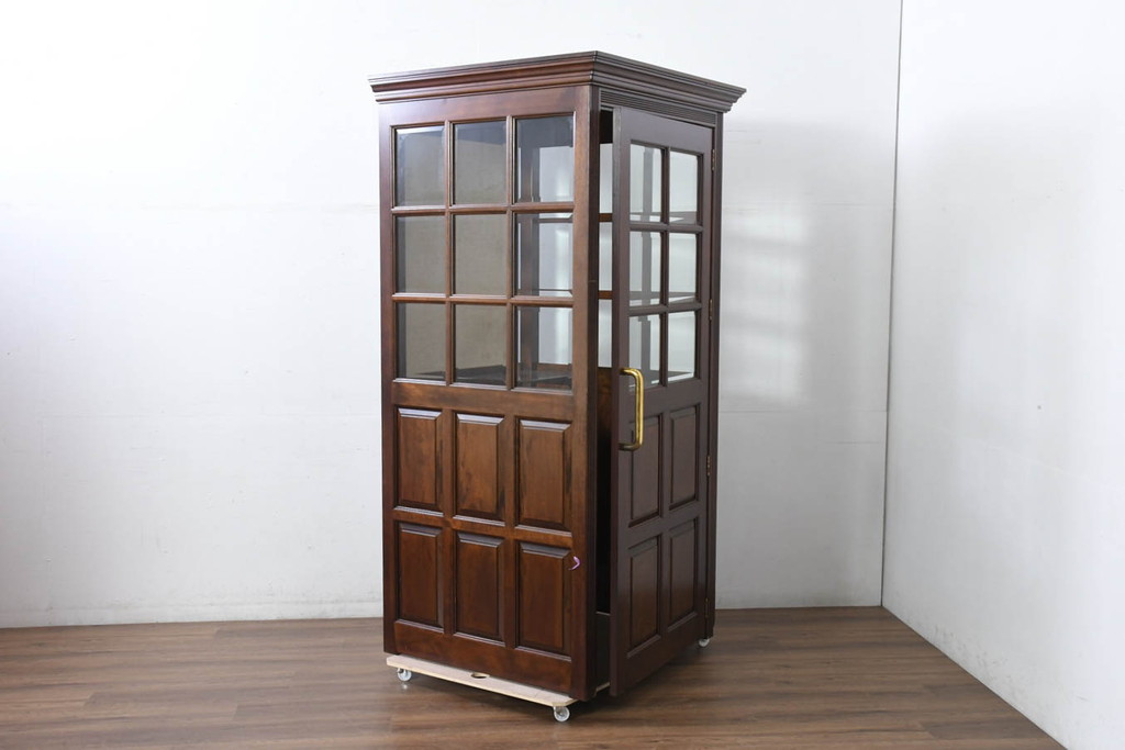中古　特注!!　松本民芸家具　クラシカルな雰囲気漂う三面ガラスの電話ボックス(テレフォンボックス、電話ブース、電話室、店舗什器)(定価約150万円)(R-082322)