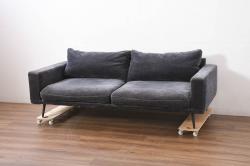 中古　美品　Boconcept(ボーコンセプト)　Carlton(カールトン)　くつろぎ空間を演出するスタイリッシュな2.5人掛けソファ(2.5P、3P、2.5人掛け、3人掛け)(定価約45万円)(R-082331)