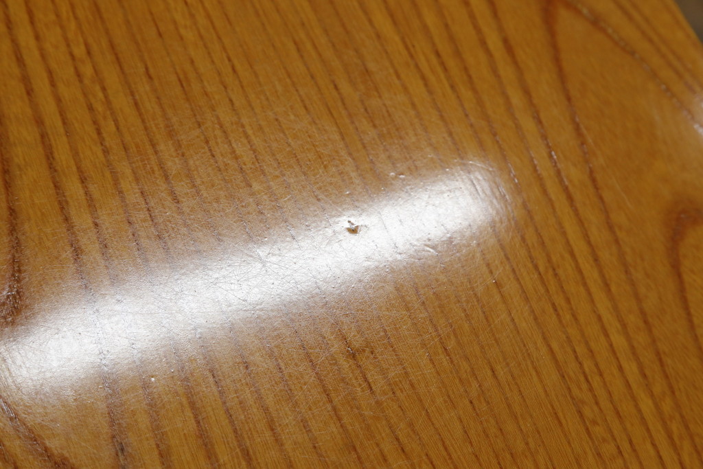 和製ビンテージ　天童木工　欅(ケヤキ)材　天板の美しい木目が魅力的な座卓(ヴィンテージ、ローテーブル、センターテーブル、リビングテーブル)(R-072748)