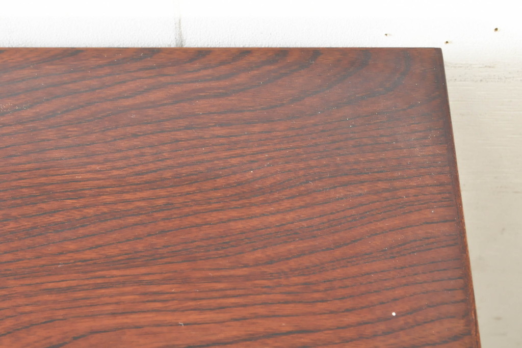 中古　美品　岩谷堂箪笥　菊幸　美しい木目と重厚感ある金具が目を惹く茶箪笥(違い棚、食器棚、飾り棚、茶棚、収納棚、戸棚、キャビネット)(R-074042)