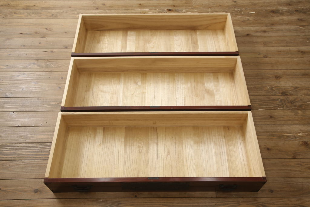 中古　美品　二本松工藝館　田中家具　重厚感ある佇まいが魅力的な収納箪笥(衣装箪笥、和タンス、整理箪笥、引き出し、チェスト)(R-062066)