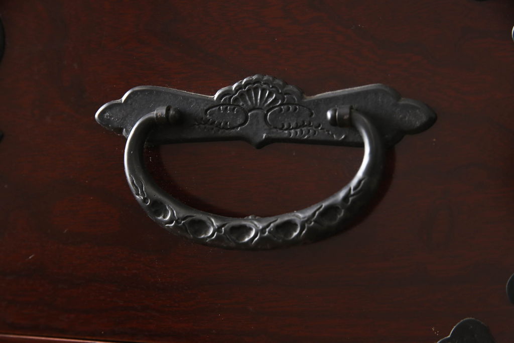 中古　美品　二本松工藝館　田中家具　重厚感ある佇まいが魅力的な収納箪笥(衣装箪笥、和タンス、整理箪笥、引き出し、チェスト)(R-062066)