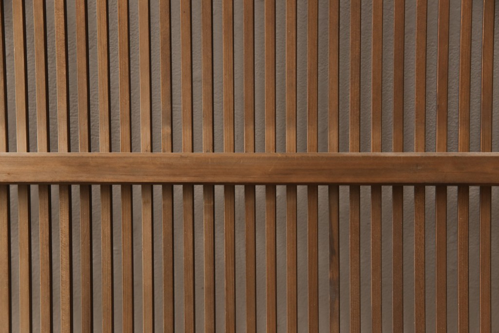 アンティーク建具 上質な和を演出してくれる格子戸リメイク衝立