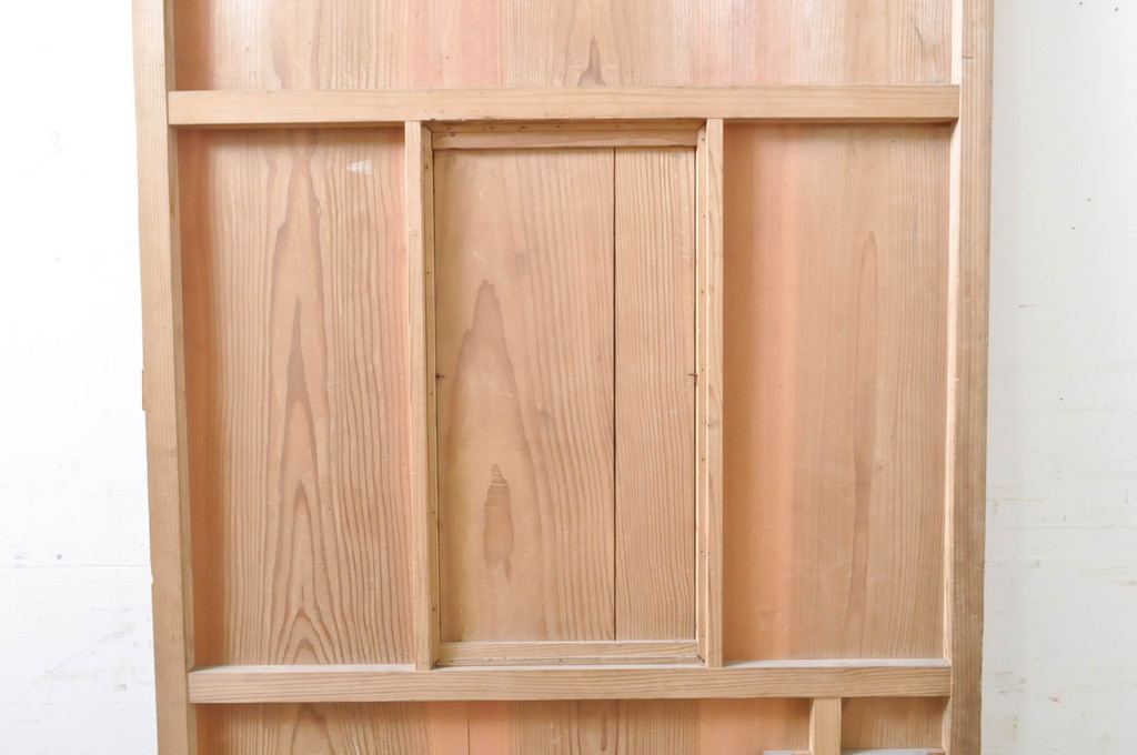 アンティーク建具　どこか懐かしい雰囲気を感じる片開きドア1枚(木製扉)(R-069164)
