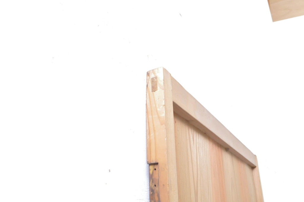 アンティーク建具　どこか懐かしい雰囲気を感じる片開きドア1枚(木製扉)(R-069164)