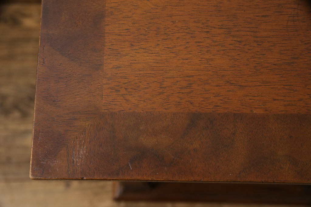 中古　美品　DREXEL HERITAGE(ドレクセルヘリテイジ)　FRANCESCA(フランチェスカ)シリーズ　高級感のある佇まいのサイドボード(クレデンザ、クリデンザ、収納棚、キャビネット、サイドキャビネット)(R-053478)