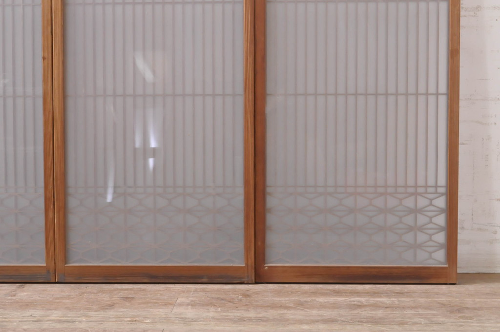 アンティーク建具　上質な和の空間を演出する片面ガラス書院戸4枚セット(引き戸、ガラス戸、ガラス窓)(R-069171)