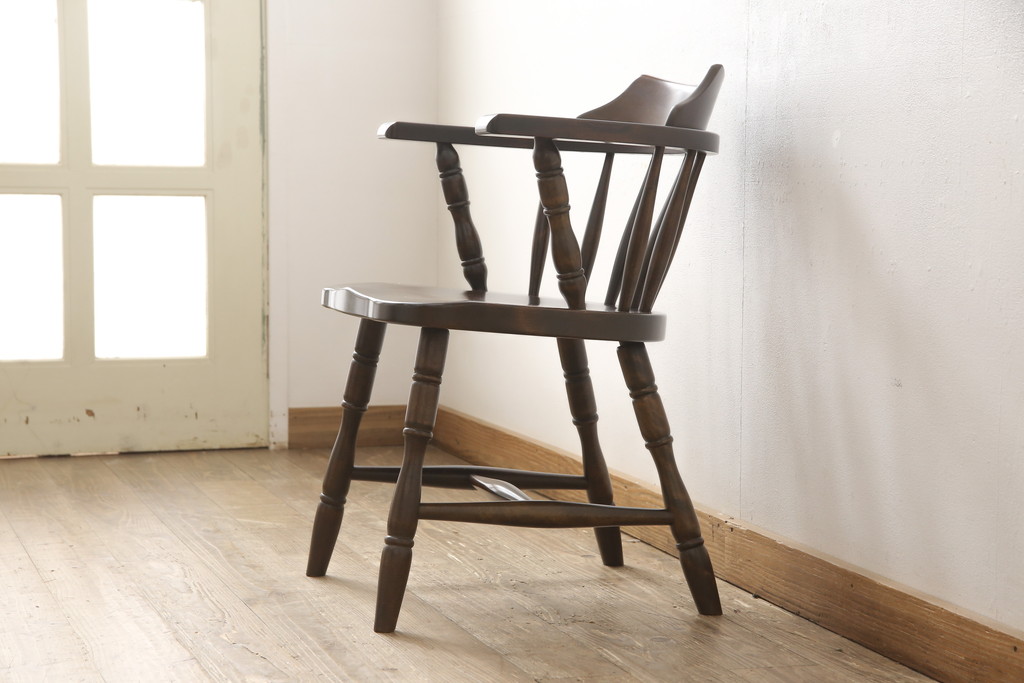 中古　美品　北海道民芸家具　HM630　格好良い佇まいが魅力のキャプテンチェア(肘掛け椅子、アームチェア、イス、板座チェア)(R-058243)