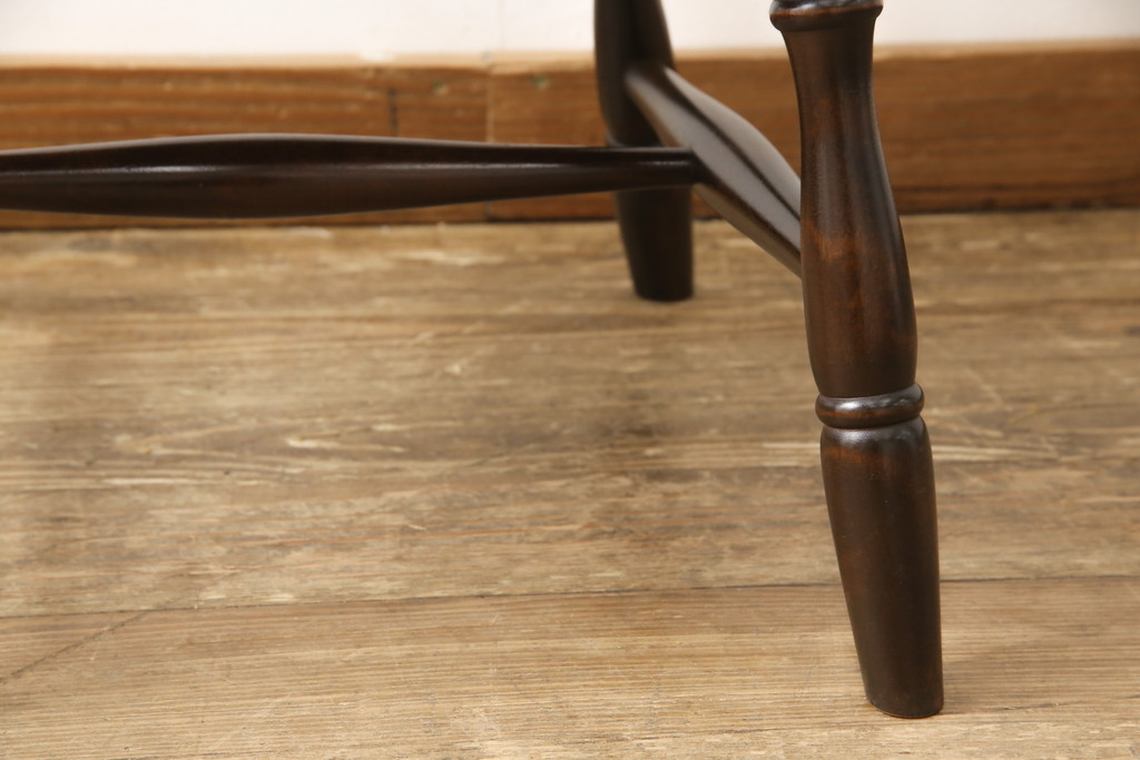 中古　美品　北海道民芸家具　HM630　格好良い佇まいが魅力のキャプテンチェア(肘掛け椅子、アームチェア、イス、板座チェア)(R-058244)