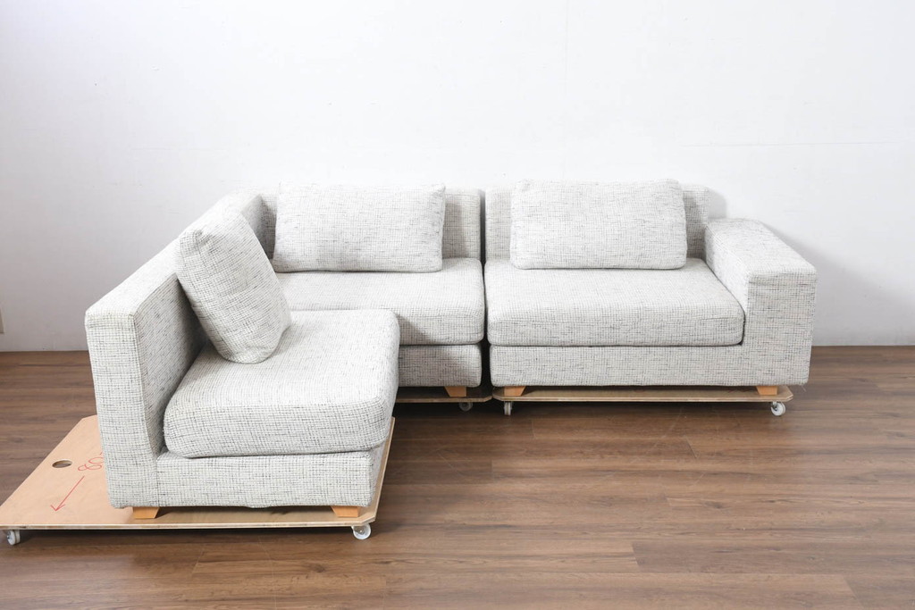 中古　美品!!　HUKLA(フクラ)　REGATO(レガト)　Combination Sofa　自由にアレンジが可能なコンビネーションソファ3点セット(3P、三人掛け、3人掛け、カウチソファ)(定価約70万円)(R-082458)