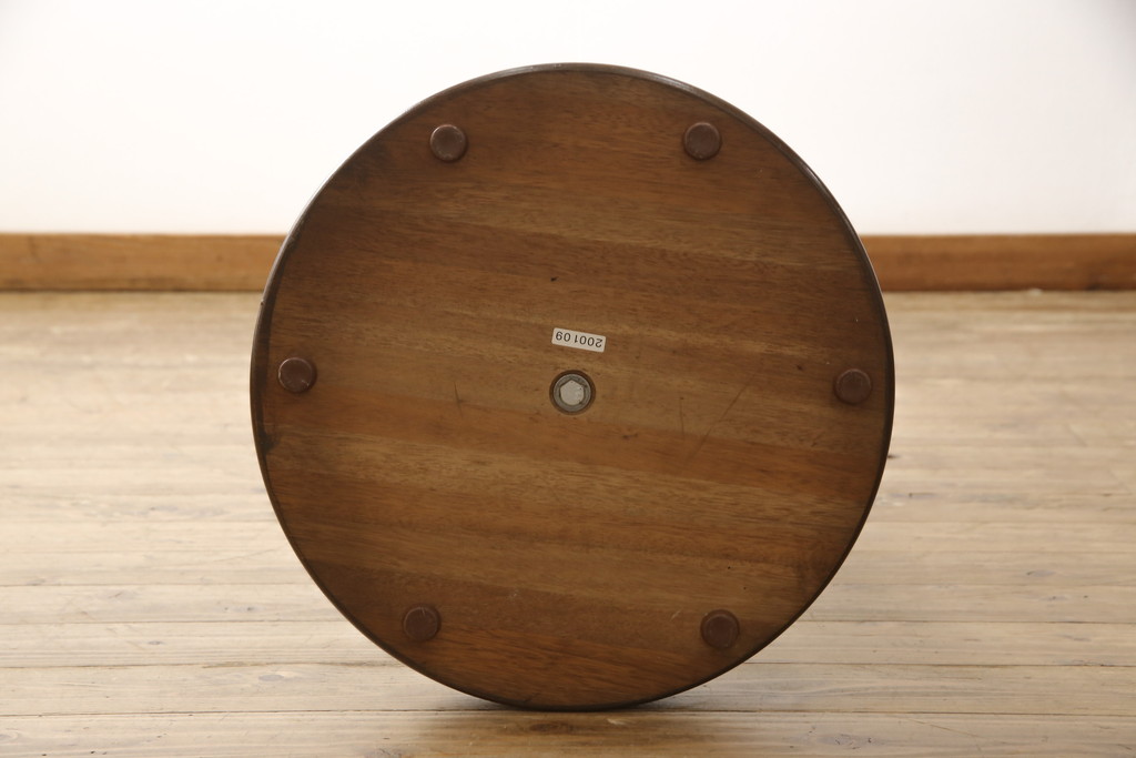 中古　カリモク家具(karimoku)　クラシカルな雰囲気を醸し出すポールハンガー(ホールハンガー、コートハンガー、帽子掛け、店舗什器)(R-057692)