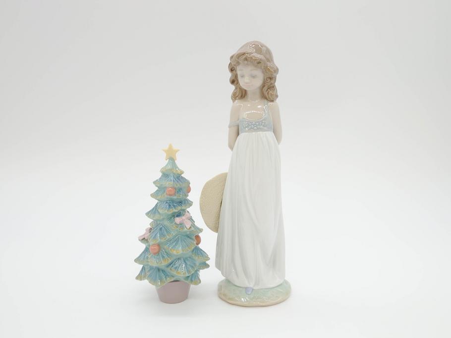 スペイン　リヤドロ　LLADRO　2005 EVENTS CREATION　思い出の丘　クリスマスツリー　優しい色合いと雰囲気が素敵なフィギュリン2点セット(陶器人形、置物、オブジェ、女の子)(R-069866)