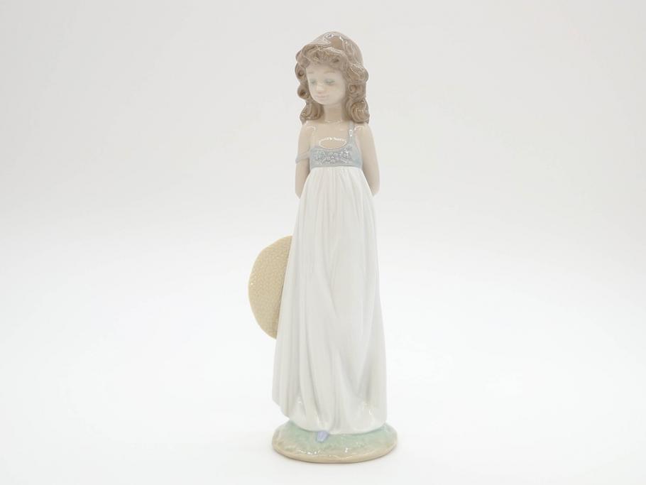 スペイン　リヤドロ　LLADRO　2005 EVENTS CREATION　思い出の丘　クリスマスツリー　優しい色合いと雰囲気が素敵なフィギュリン2点セット(陶器人形、置物、オブジェ、女の子)(R-069866)