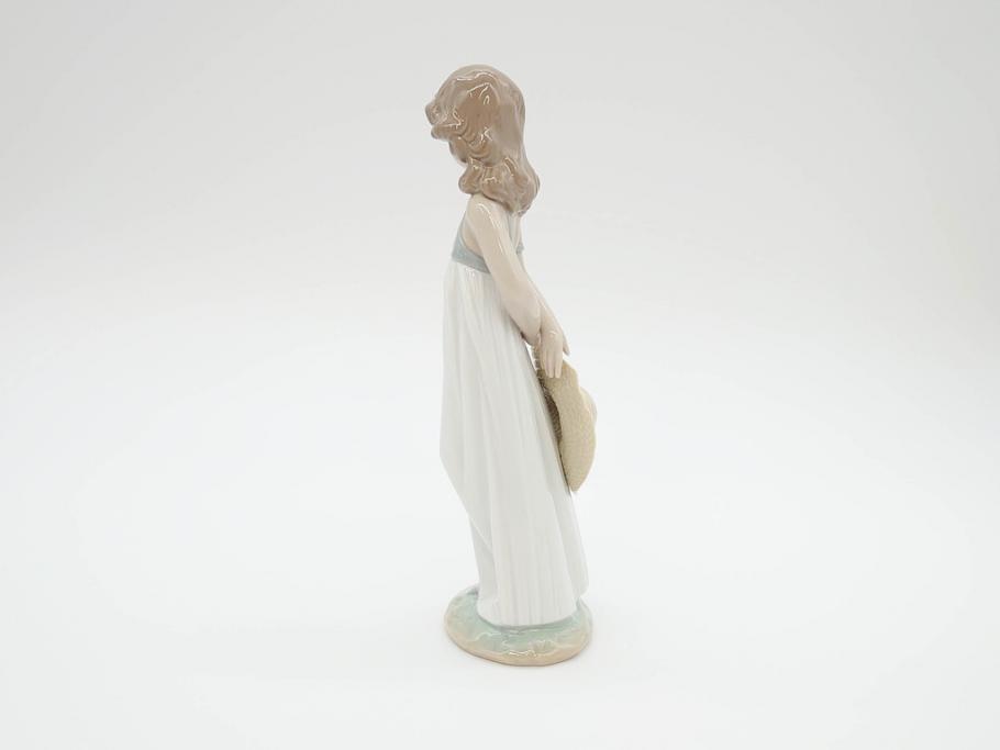 スペイン　リヤドロ　LLADRO　2005 EVENTS CREATION　思い出の丘　クリスマスツリー　優しい色合いと雰囲気が素敵なフィギュリン2点セット(陶器人形、置物、オブジェ、女の子)(R-069866)