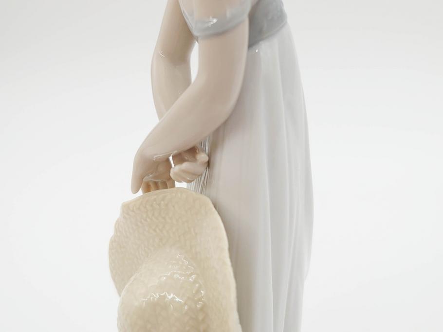 スペイン　リヤドロ　LLADRO　2005 EVENTS CREATION　思い出の丘　クリスマスツリー　優しい色合いと雰囲気が素敵なフィギュリン2点セット(陶器人形、置物、オブジェ、女の子)(R-069866)