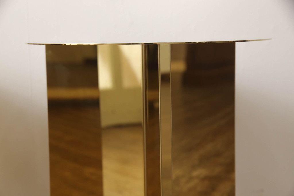 中古　美品　ヘイ(HAY)　スリットハイ(Slit High)　洗練されたデザインが魅力的なサイドテーブル2台セット(ラウンドテーブル、コーヒーテーブル、丸テーブル)(2個定価 約16万6千円)(R-061439)