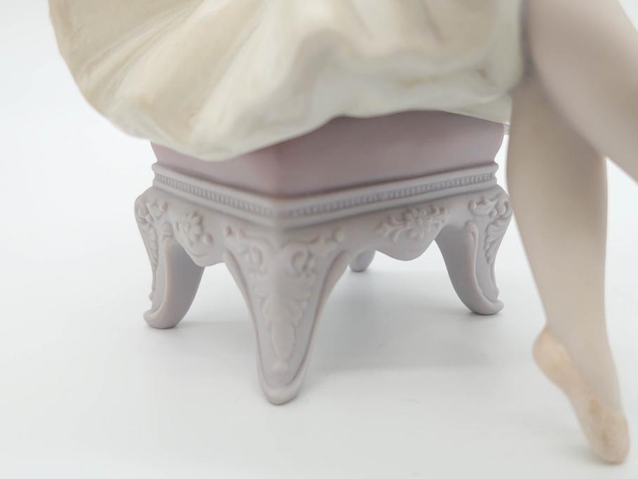 スペイン リヤドロ LLADRO リトルバレリーナ 出番前 くつろぎ スペイン リヤドロ LLADRO リトルバレリーナ 出番前 くつろぎ