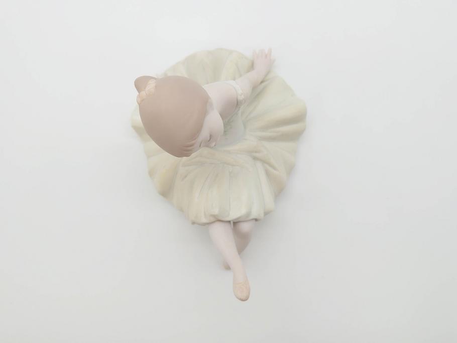 スペイン リヤドロ LLADRO リトルバレリーナ 出番前 くつろぎ スペイン リヤドロ LLADRO リトルバレリーナ 出番前 くつろぎ