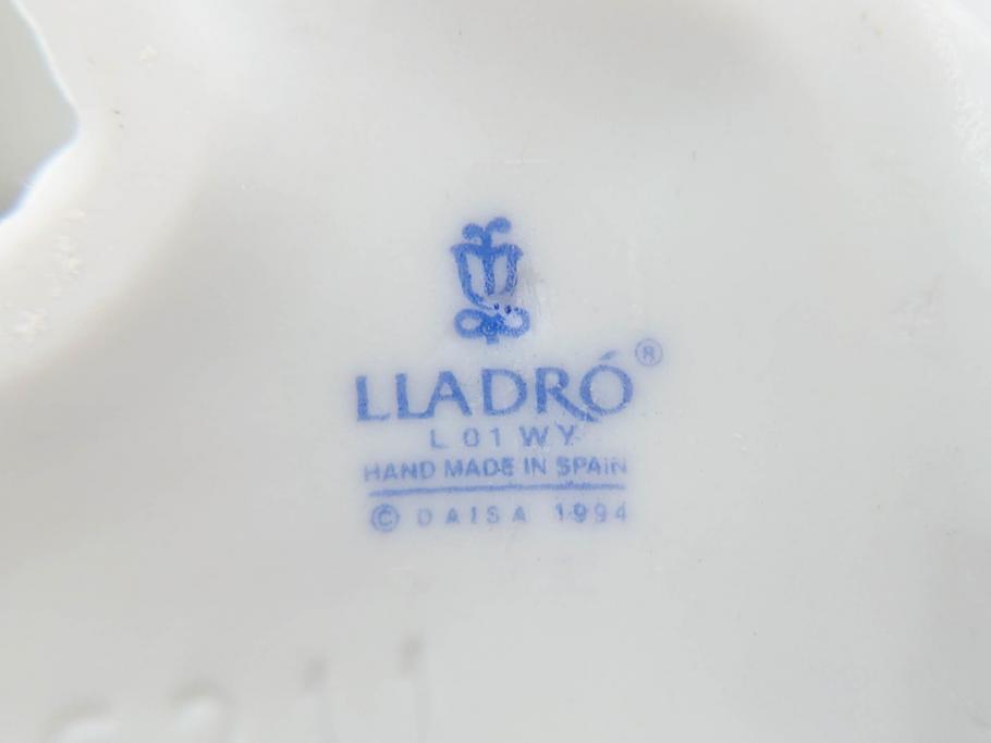 スペイン　リヤドロ　LLADRO　マイフレンド　ニューフレンド　表情豊かで可愛らしいフィギュリン2体(犬、蝶、カタツムリ、陶器人形、置物、オブジェ)(R-069868)