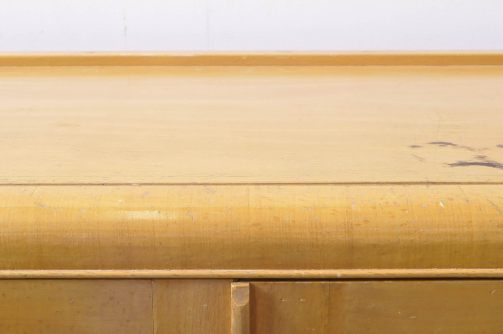 和製ビンテージ　希少!!　天童木工(Tendo)　ブナ材　丸みのあるフォルムとシンプルなデザインが魅力的な本箱(ブックケース、収納棚、キャビネット、飾り棚、ヴィンテージ)(R-068494)