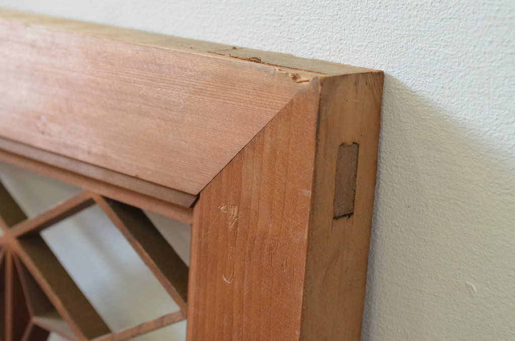 アンティーク建具　華やかなデザインが目を惹く組子欄間2枚セット(明り取り、明かり取り)(R-069571)