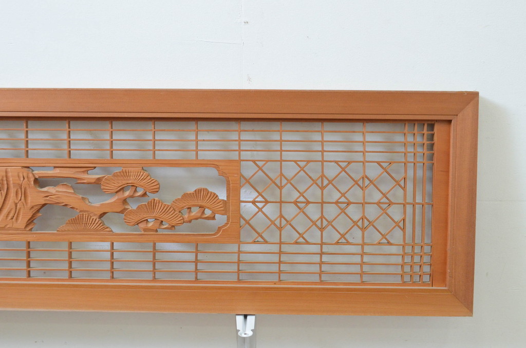 アンティーク建具　松の彫刻と組子細工入り　和風の欄間2枚セット(明り取り、明かり取り)(R-069572)