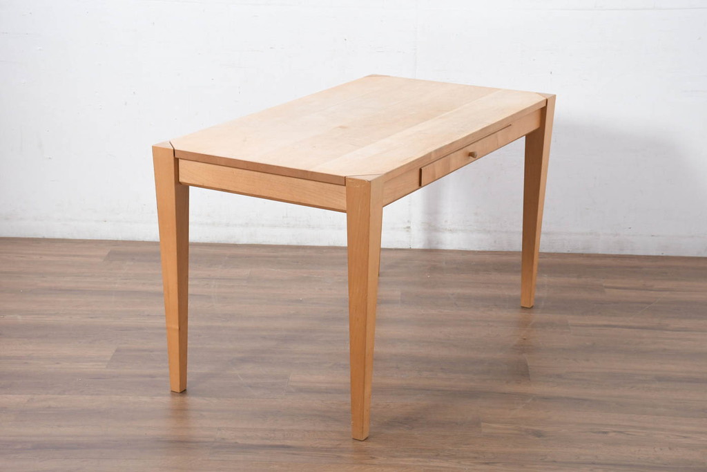 中古　WOOD YOU LIKE COMPANY(ウッドユウライクカンパニー)　FOUR DELTA TAPER DESK(4デルタテーパーデスク)　メープル無垢材　ナチュラルで心地よい木肌のデスク(引き出し付き、机、コンソールデスク、ワークデスク、在宅用、在宅ワーク用)(定価約24万円)(R-082448)