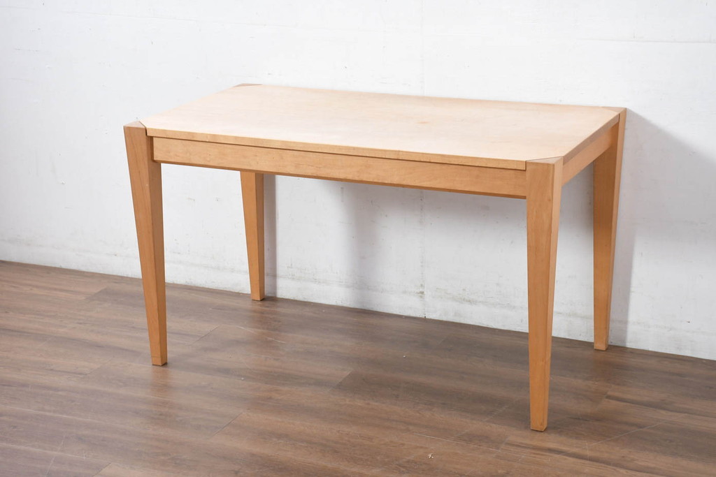 中古　WOOD YOU LIKE COMPANY(ウッドユウライクカンパニー)　FOUR DELTA TAPER DESK(4デルタテーパーデスク)　メープル無垢材　ナチュラルで心地よい木肌のデスク(引き出し付き、机、コンソールデスク、ワークデスク、在宅用、在宅ワーク用)(定価約24万円)(R-082448)