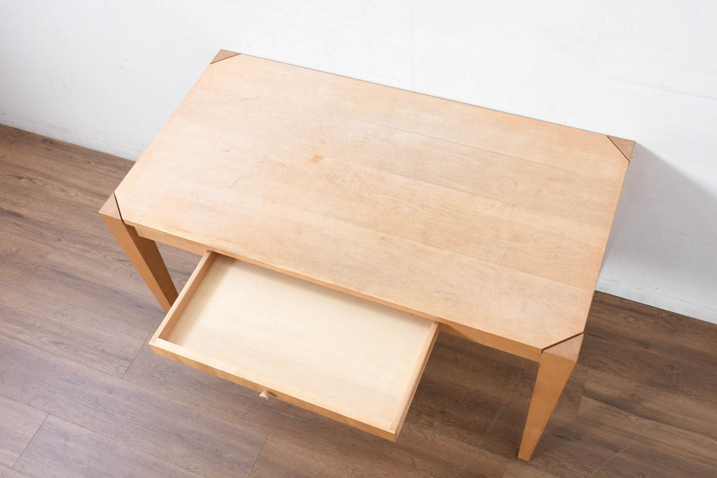 中古　WOOD YOU LIKE COMPANY(ウッドユウライクカンパニー)　FOUR DELTA TAPER DESK(4デルタテーパーデスク)　メープル無垢材　ナチュラルで心地よい木肌のデスク(引き出し付き、机、コンソールデスク、ワークデスク、在宅用、在宅ワーク用)(定価約24万円)(R-082448)