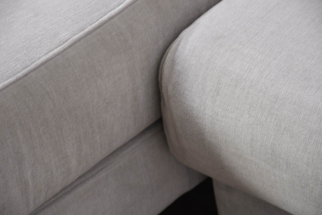 中古　美品　BoConcept(ボーコンセプト)　ゆったりとした座面のシンプルなオットマン付き3人掛けカウチソファ(トリプルソファ、フットスツール、3P、三人掛け)(R-082464)