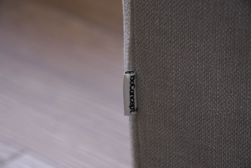 中古　美品　BoConcept(ボーコンセプト)　ゆったりとした座面のシンプルなオットマン付き3人掛けカウチソファ(トリプルソファ、フットスツール、3P、三人掛け)(R-082464)