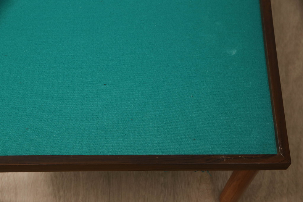 和製ビンテージ　ローズウッド材の上品な色合いが魅力のマージャンテーブル(ゲームテーブル、ローテーブル、カフェテーブル、コーヒーテーブル、リビングテーブル、座卓、麻雀卓、二人掛け、四人掛け、2人掛け、4人掛け、ヴィンテージ)(R-067924)