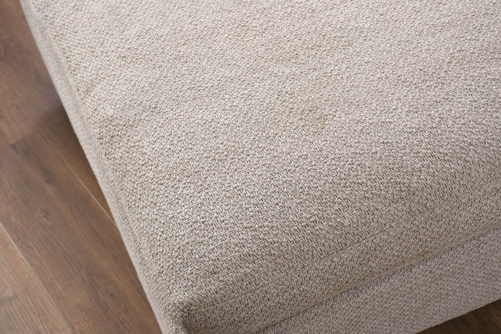中古　美品　Cassina(カッシーナ)　Philippe Starck(フィリップ・スタルク)デザイン　MISTER(ミスター)　空間を格調高く演出するシステムソファ(カウチソファ、L字ソファ、3P、4P、5P、6P、三人掛け、四人掛け、3人掛け、4人掛け)(定価約250万円)(R-082463)