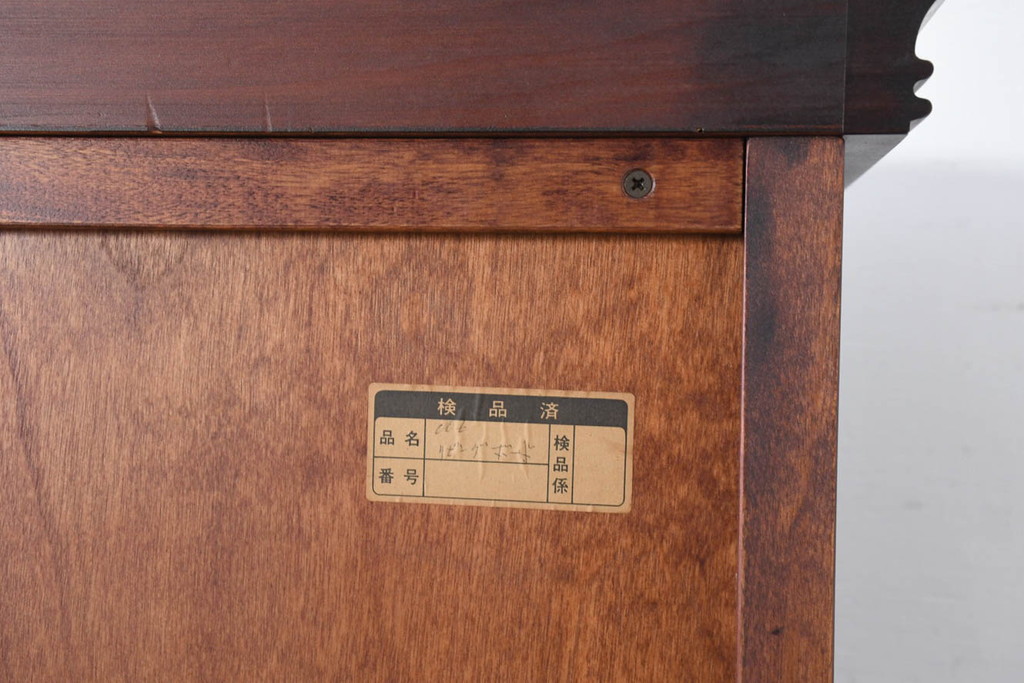 中古　美品　桜材　国産職人手作り家具　和風モダン　作りの良い三面ガラスの食器棚(収納棚、戸棚、カップボード、飾り棚、コレクションケース、ディスプレイケース、キャビネット)(R-082467)