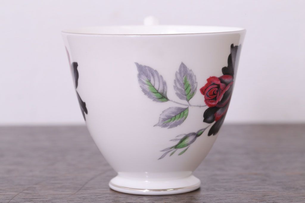 イギリス　Royal Albert(ロイヤルアルバート) MASQUERADE(マスカレード)シリーズ　トリオ2客セット(洋食器)(2)