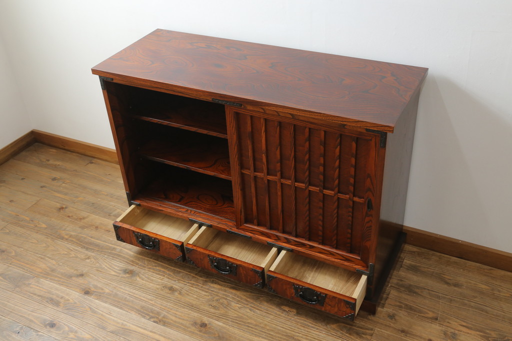 中古　美品!!　岩谷堂箪笥　和の趣溢れる佇まいが魅力のサイドボード(水屋箪笥、茶タンス、茶棚、収納棚、サイドキャビネット、食器棚)(R-071354)