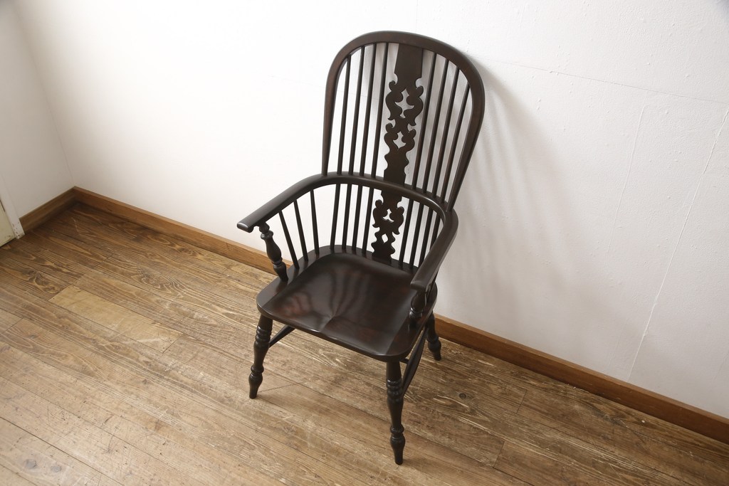 中古　美品　松本民芸家具　#44A型　洋風のクラシカルなデザインが美しいウィンザーチェア(定価約18万円)(アームチェア、椅子、イス、ウインザーチェア)(R-057901)