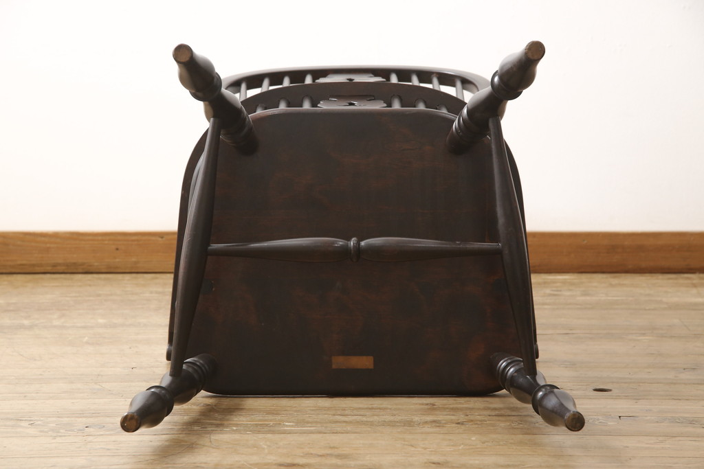 中古　美品　松本民芸家具　#44A型　洋風のクラシカルなデザインが美しいウィンザーチェア(定価約18万円)(アームチェア、椅子、イス、ウインザーチェア)(R-057901)