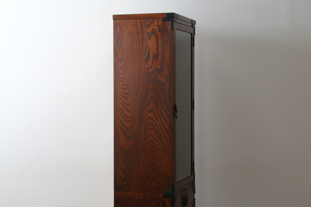 中古　岩谷堂箪笥　菊幸　お部屋に取り入れやすいスリムな縦型箪笥(収納棚、キャビネット、引き出し)(R-050787)