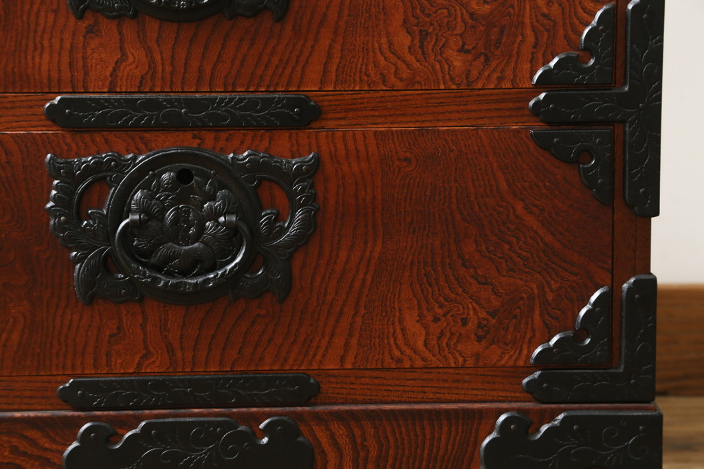 中古　岩谷堂箪笥　菊幸　お部屋に取り入れやすいスリムな縦型箪笥(収納棚、キャビネット、引き出し)(R-050787)