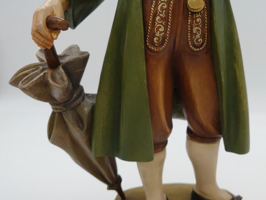 イタリア ANRI(アンリ) 傘を持つ男 紳士 高さ約52cm 手彫りの イタリア ANRI(アンリ) 傘を持つ男 紳士 高さ約52cm 手彫りの