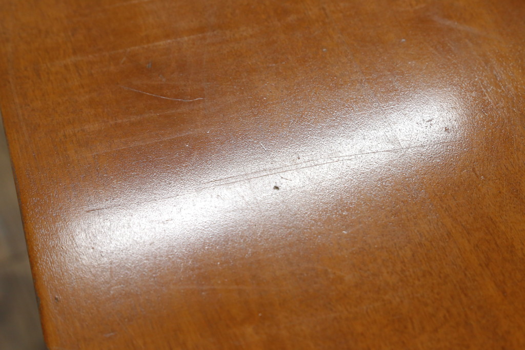 中古　美品　横浜ダニエル(daniel)　A-205　クラシカルな佇まいが目を引くサイドボード(定価約70万円)(キャビネット、リビングボード、収納棚)(R-052544)