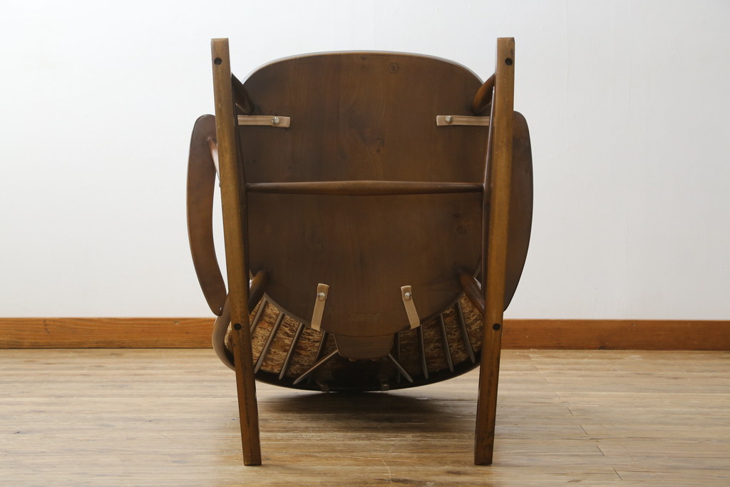 中古　美品　イギリス　ERCOL(アーコール)　落ち着いた色合いのボタニカル柄が印象的なクッション付きロッキングチェア(揺り椅子、イス、アームチェア)(R-060419)