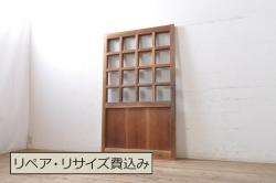 アンティーク建具　ヒノキ材　和モダンな雰囲気を醸し出す升目(マス目)格子蔵戸1枚(きつね格子、狐格子、引き戸、玄関戸)(R-069277)