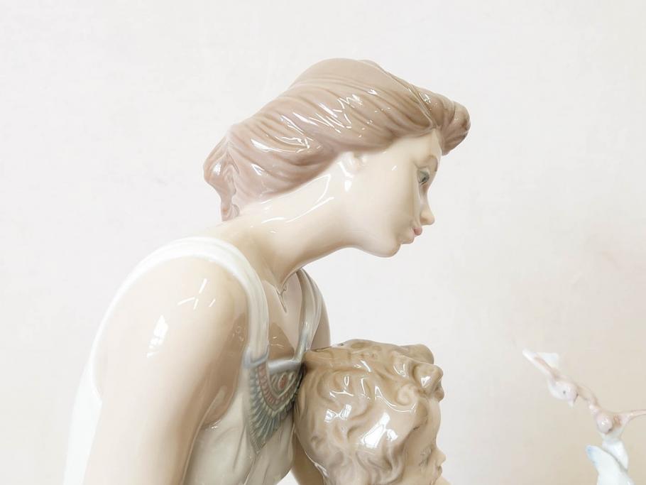 絶版　スペイン　リヤドロ　LLADRO　幼き頃　No.7649　限定4000体　フィギュリン(LA INFANCIA WHERE LOVES BEGINS、家族、ファミリー、陶器人形、置物、オブジェ、箱付き)(R-076745)
