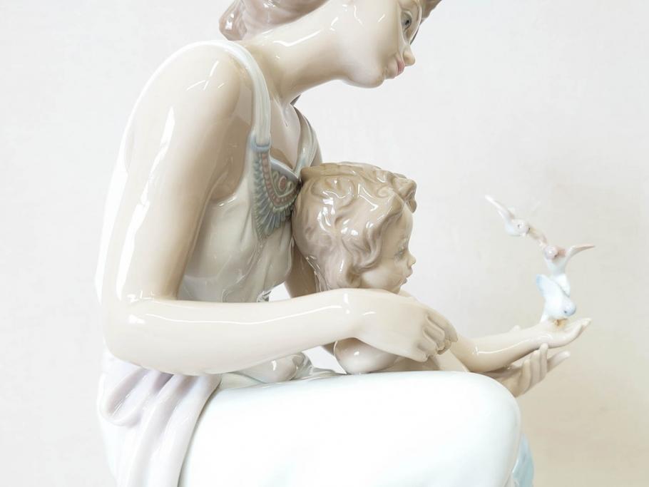 絶版　スペイン　リヤドロ　LLADRO　幼き頃　No.7649　限定4000体　フィギュリン(LA INFANCIA WHERE LOVES BEGINS、家族、ファミリー、陶器人形、置物、オブジェ、箱付き)(R-076745)