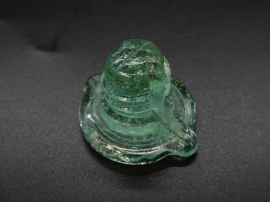 当時物　プレスガラス　レトロな味わい深いガラス瓶5点セット(ビン、醤油差し、あやめ、菖蒲、エンボス、花、桜、硝子)(R-082968)