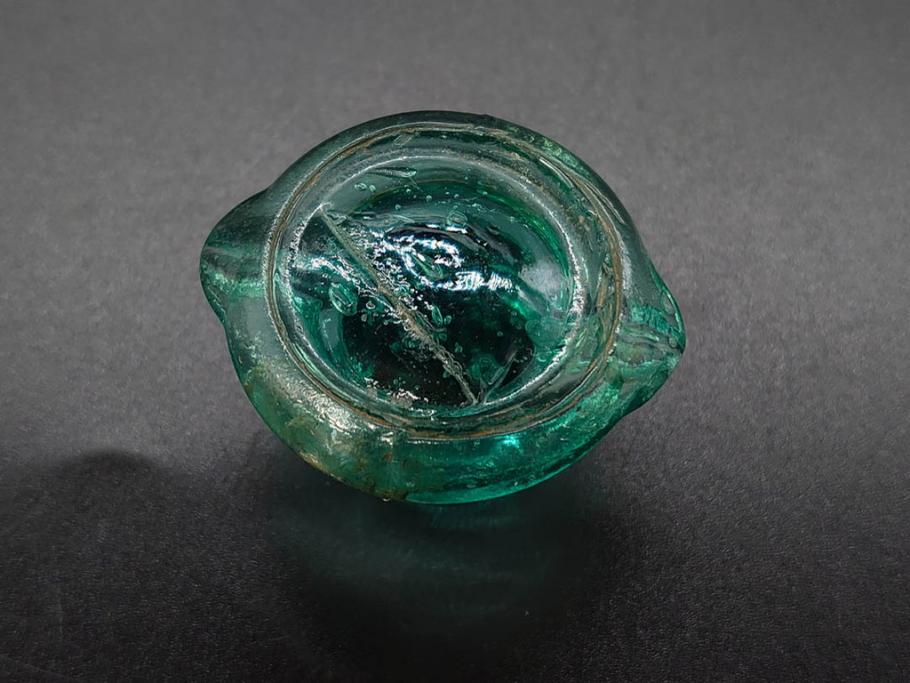 当時物　プレスガラス　レトロな味わい深いガラス瓶5点セット(ビン、醤油差し、あやめ、菖蒲、エンボス、花、桜、硝子)(R-082968)