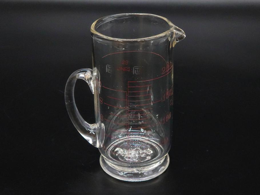 戦前　当時物　吹きガラス　落ち着いた佇まいの計量カップ2点セット(ジョッキ、花器、花瓶、花入、花生、フラワーベース、硝子、目盛付き)(R-082969)